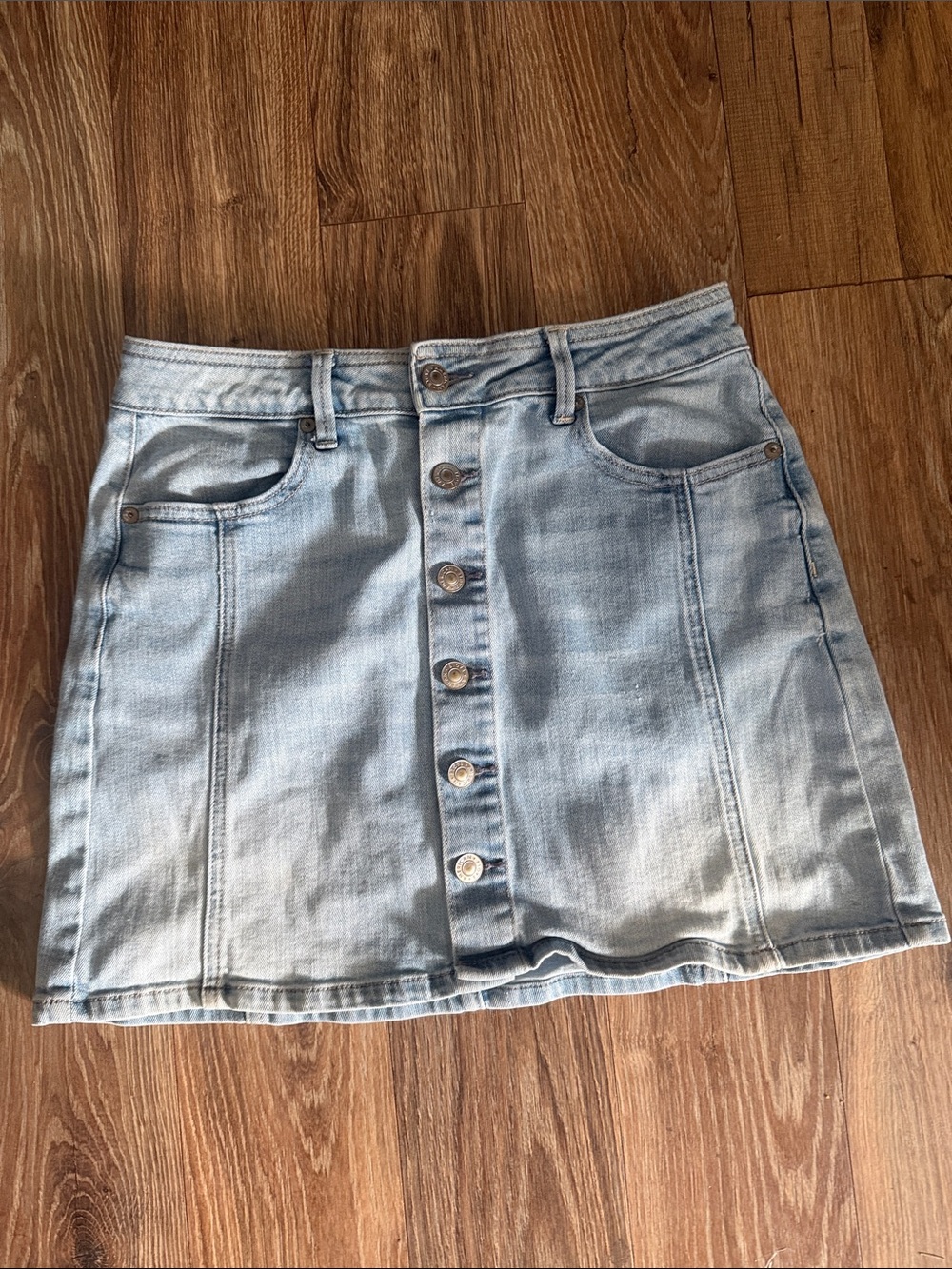 American Eagle Outfitters Light Blue Denim Button-Front Mini Skirt super stretch